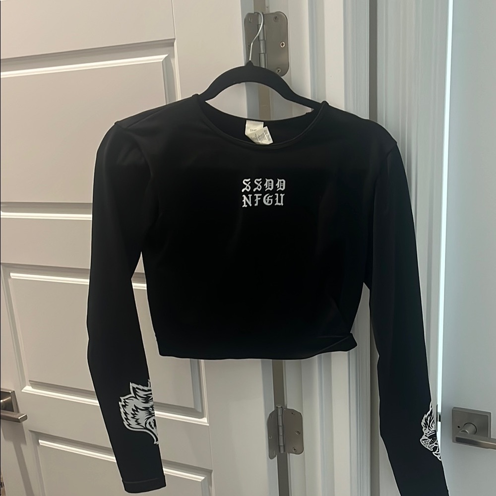 Darc Sport Long Sleeve Crop Top